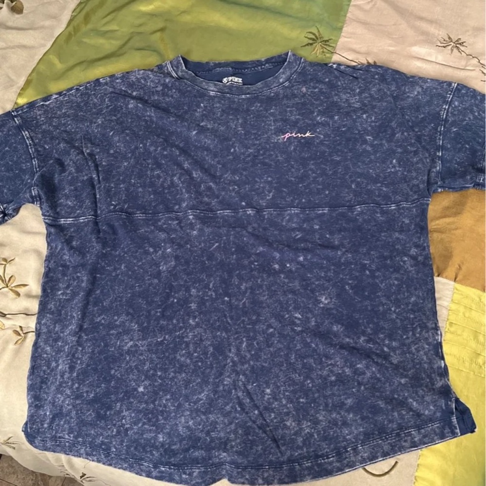 VS PINK Campus short sleeve tee